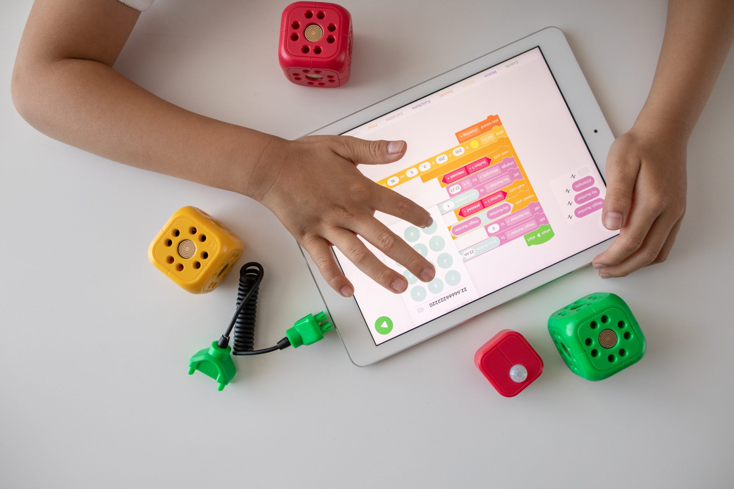 10 Best Coding Games For Kids